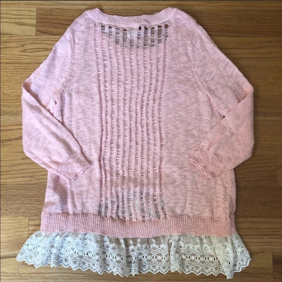 Lace bottom sweater - Picture 4 of 4